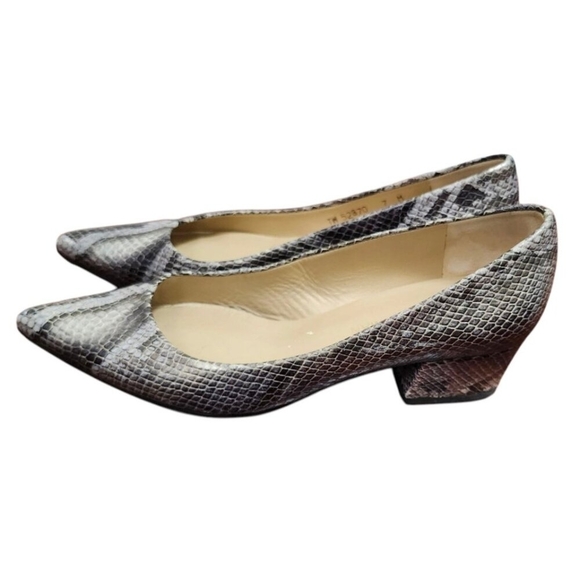 Stuart Weitzman Snakeskin Embossed Leather Pumps Heels Gray Women’s Size 7 Party - Picture 8 of 16